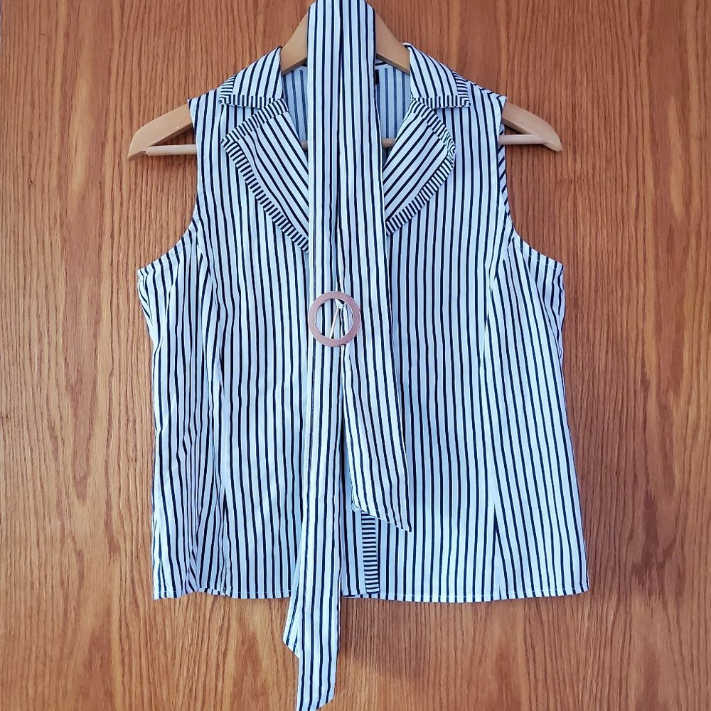Jones New York Signature Striped sleeveless Top